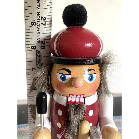 Nutcracker Christmas Decor Plaid Golfer 10 Inches wooden Place ans Time - Picture 7 of 7